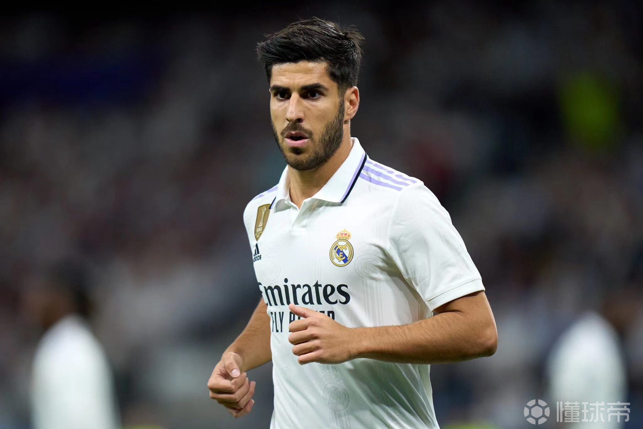 lol台服-关于清晨体能课后，阿斯顿维拉调整名单备战意甲，信心回归，球探报告显示潜力的信息